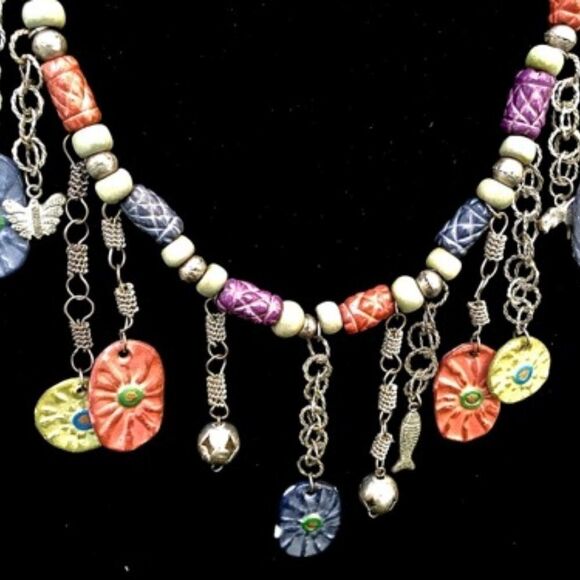 BOHO ARTISAN CERAMIC BEAD CHARM FLOWER NECKLACE 28 - Picture 3 of 6